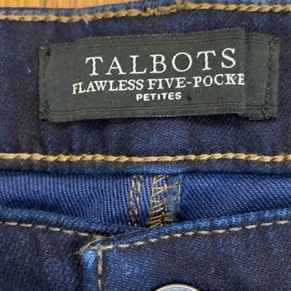 NWT Talbots flawless five pocket jeans woman’s size 0 p straight leg blue jeans - Picture 7 of 11